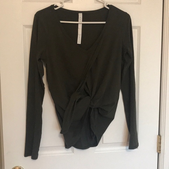 lululemon athletica Tops - Ballet tie front Lulu top